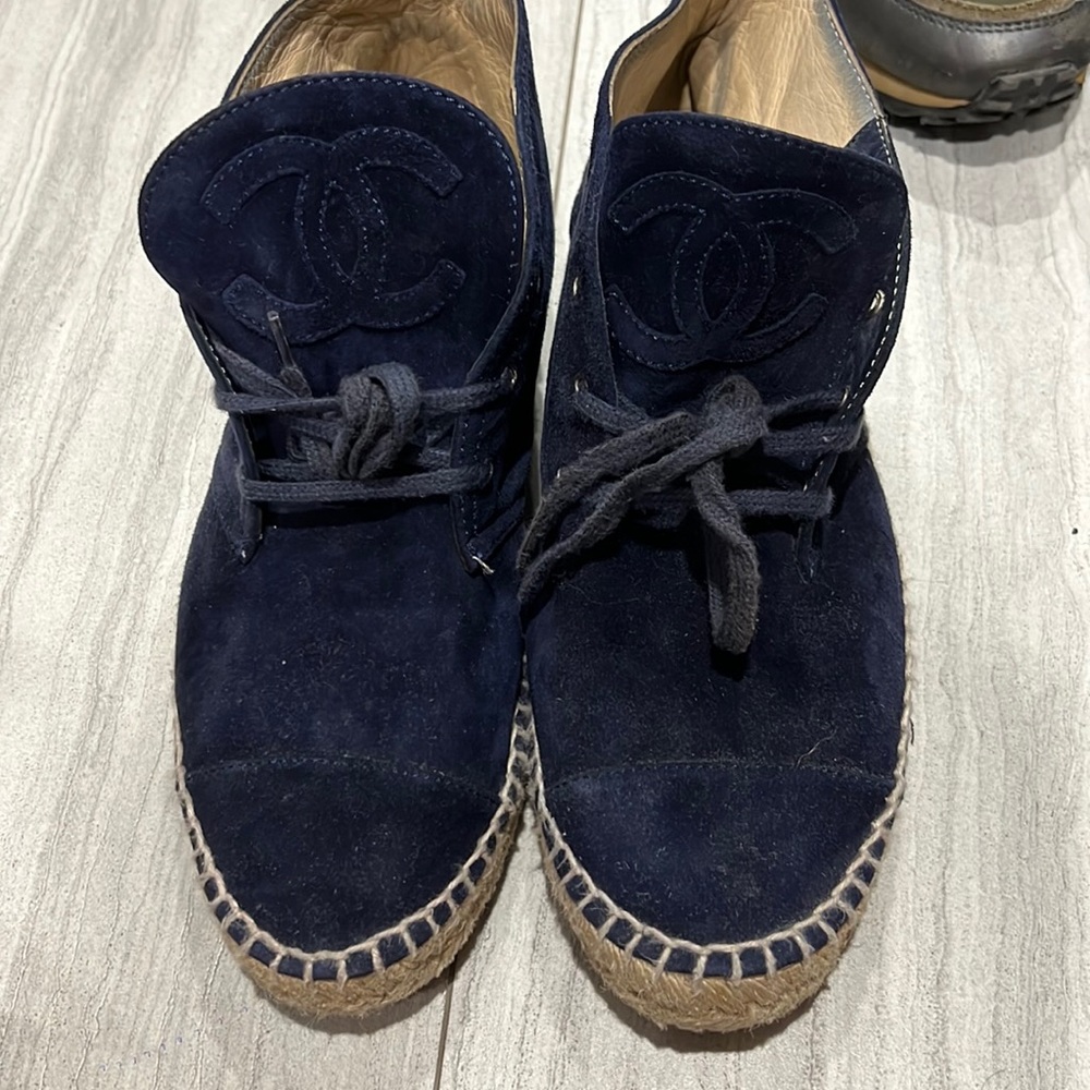 Chanel suede blue espadrilles